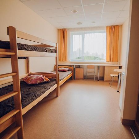 Valmieras Tehnikuma Dienesta Viesnica Ngoại thất bức ảnh